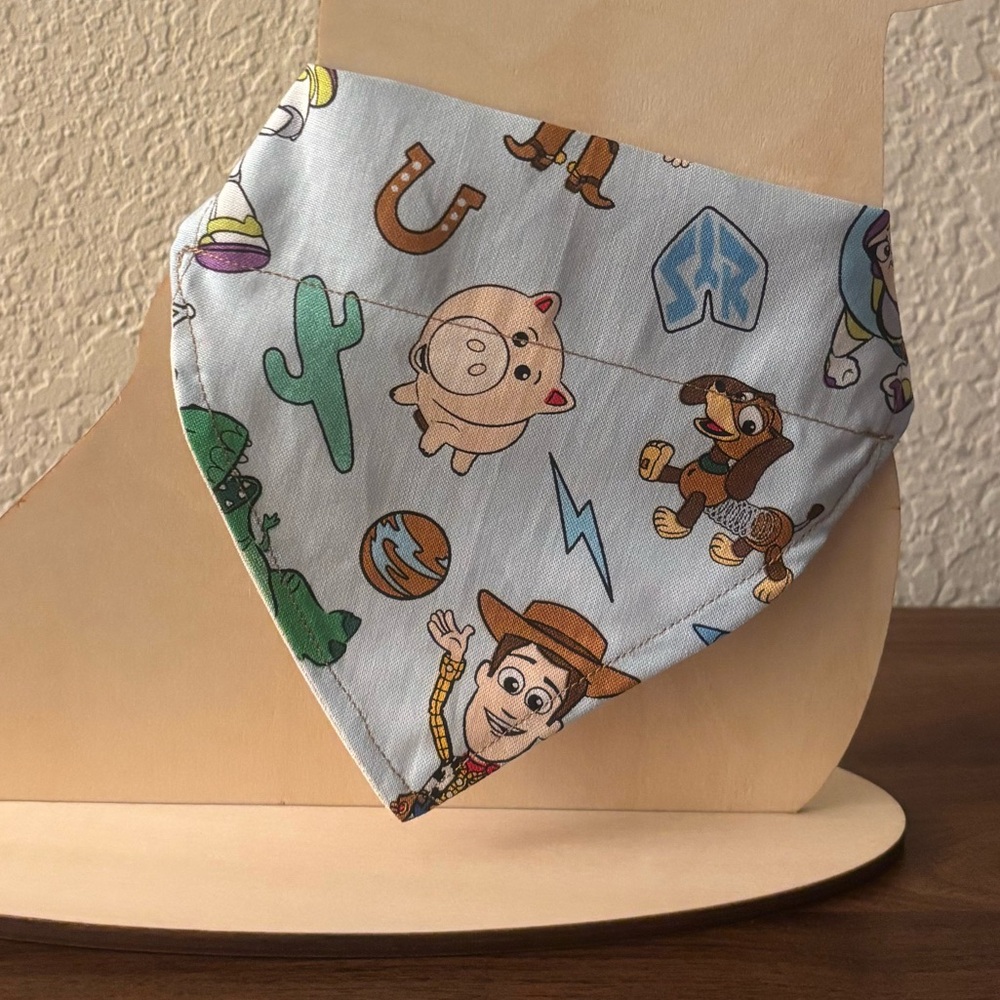 Hand Crafted Toy Story Dog Bandana - Multicolor - Picture 2 of 2